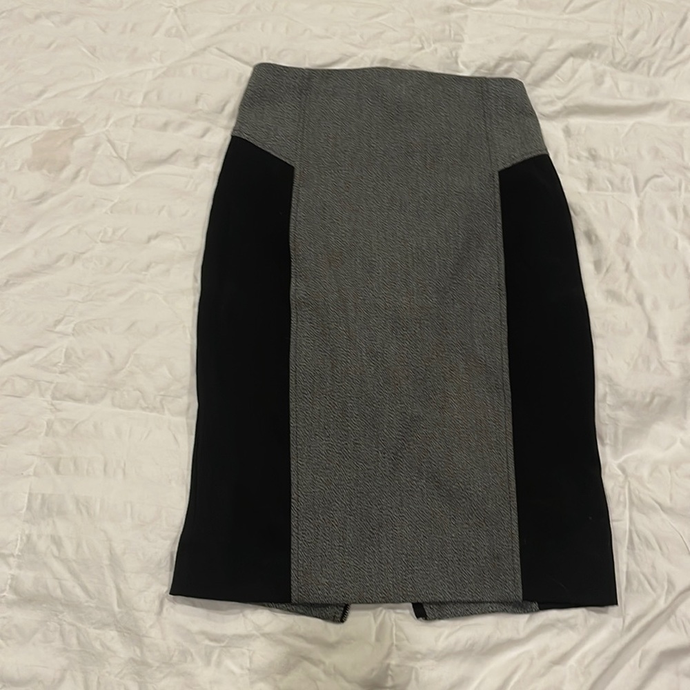 Express Gray and Black Pencil Skirt